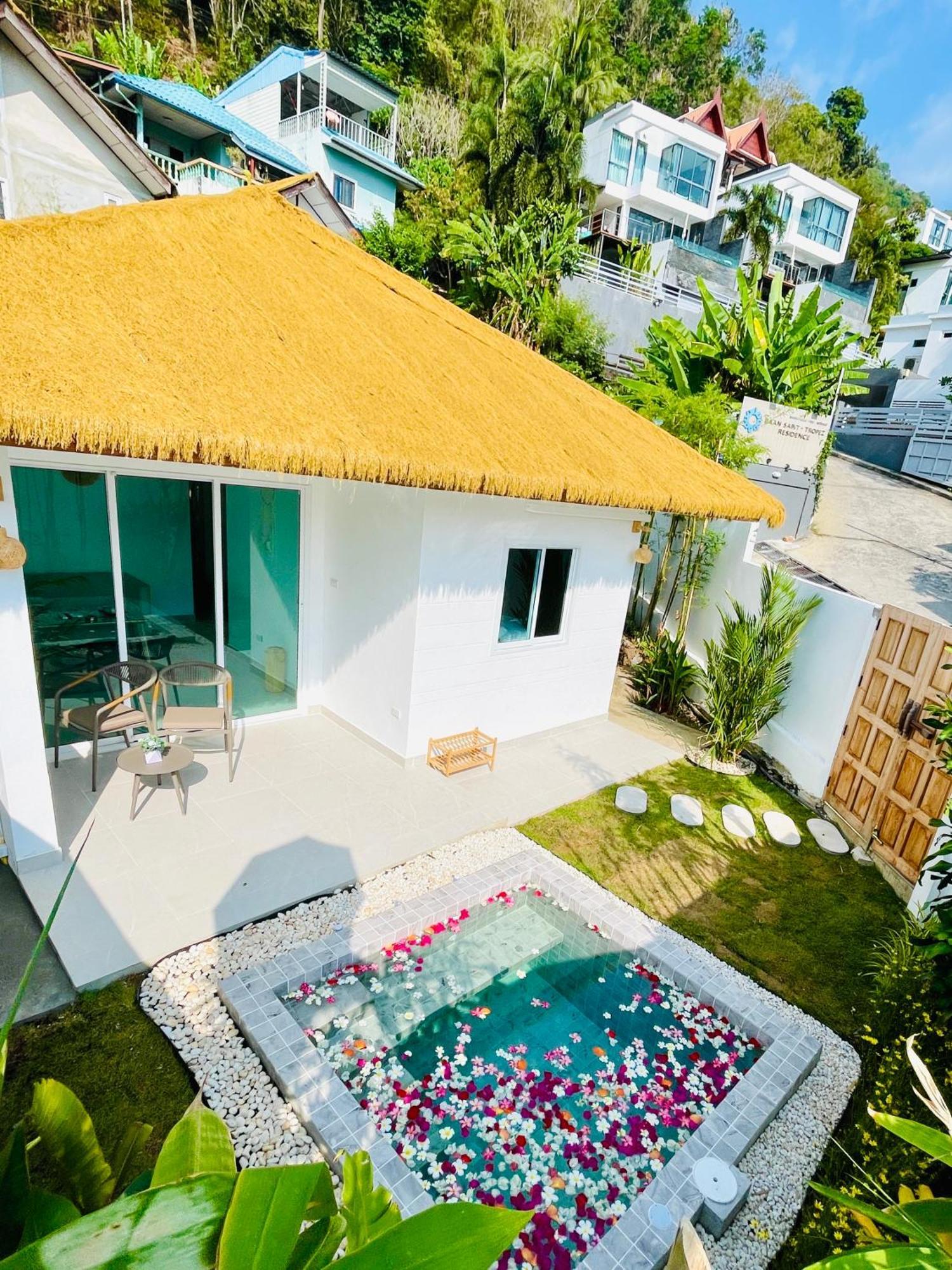Baan Saint-Tropez Seaview Villas Kata Beach Exterior photo